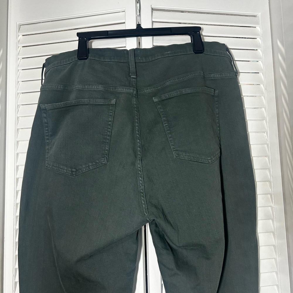 J.Crew Vintage Straight Jeans in Garment Fall Green Dyed Denim Womens Size 35 - Picture 11 of 16